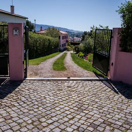 Serradinho - A Balcony With A View Σαλέ *